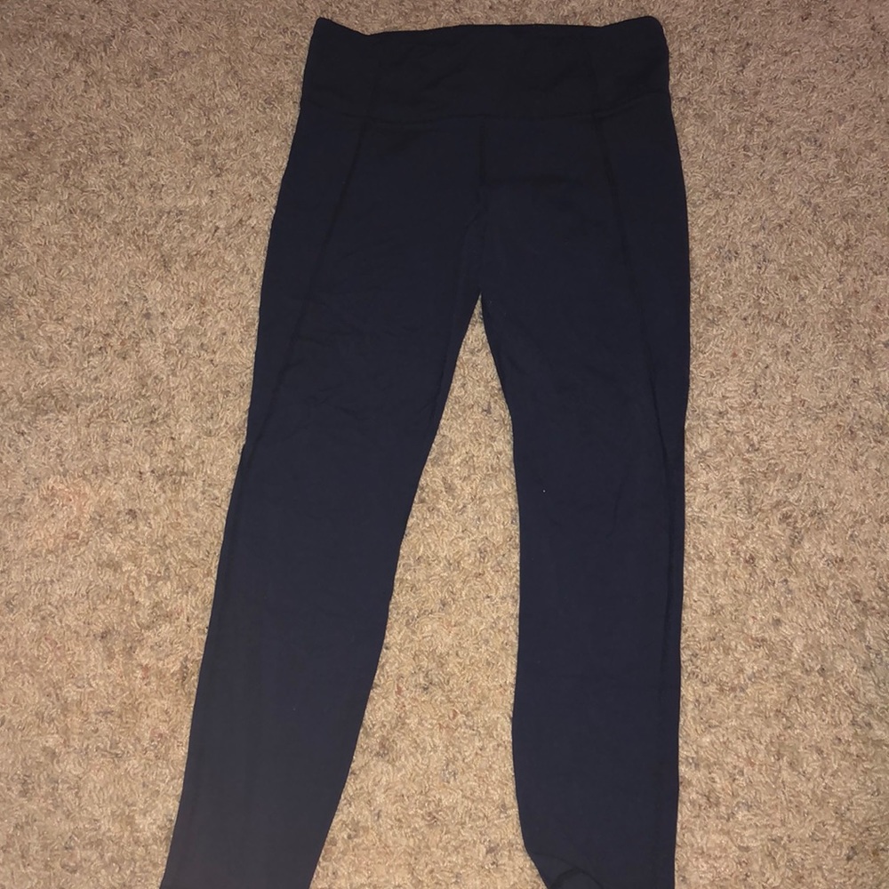 athleta navy cropped leggings